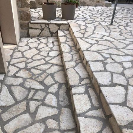 חוואר Old Town Apartment Tonka מראה חיצוני תמונה