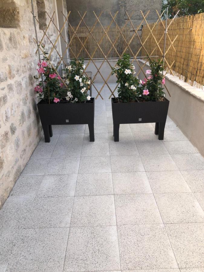 חוואר Old Town Apartment Tonka מראה חיצוני תמונה